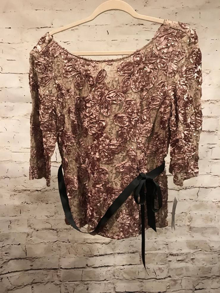 NEW-GOLD FLORAL TOP $139