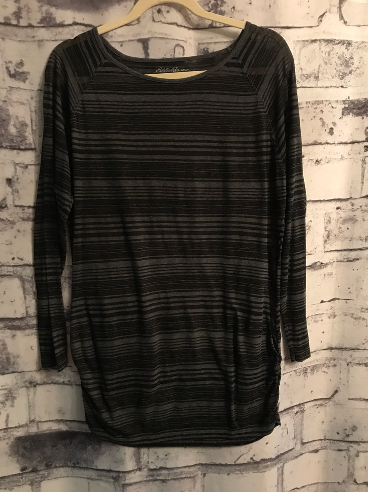 GRAY STRIPED LONG SLEEVE TOP