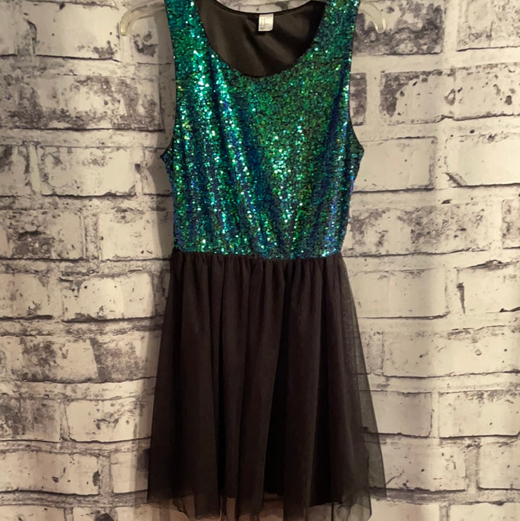 GREEN/BLACK SHORT DRESS