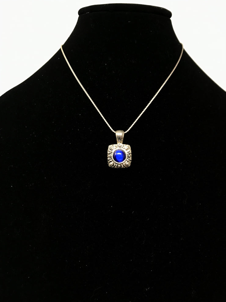 SILVER/BLUE CHARM NECKLACE