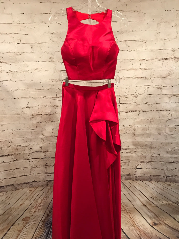 RED 2 PC. PRINCESS GOWN SET