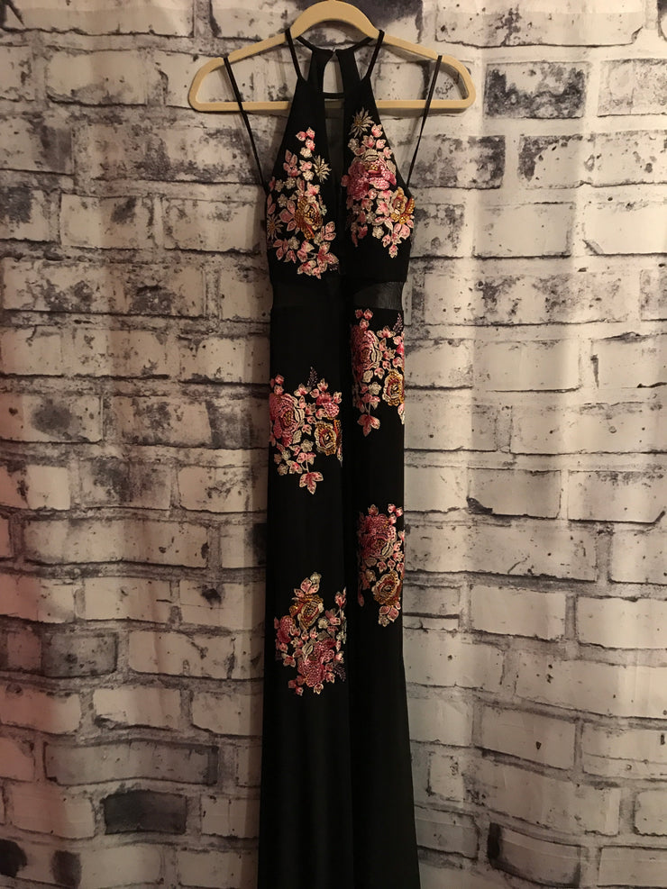 BLACK/FLORAL LONG EVENING GOWN