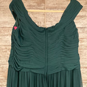 GREEN LONG EVENING GOWN