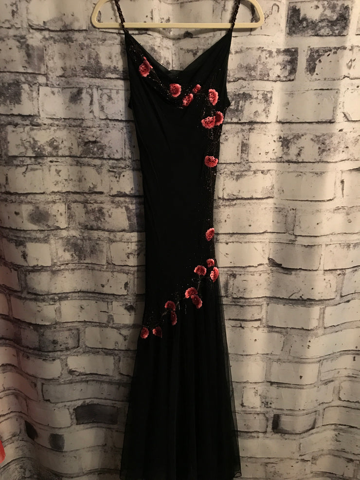 BLACK/FLORAL LONG EVENING GOWN