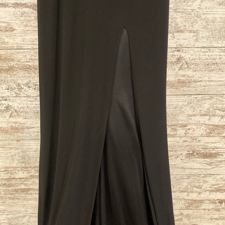 BLACK/SILVER LONG EVENING GOWN