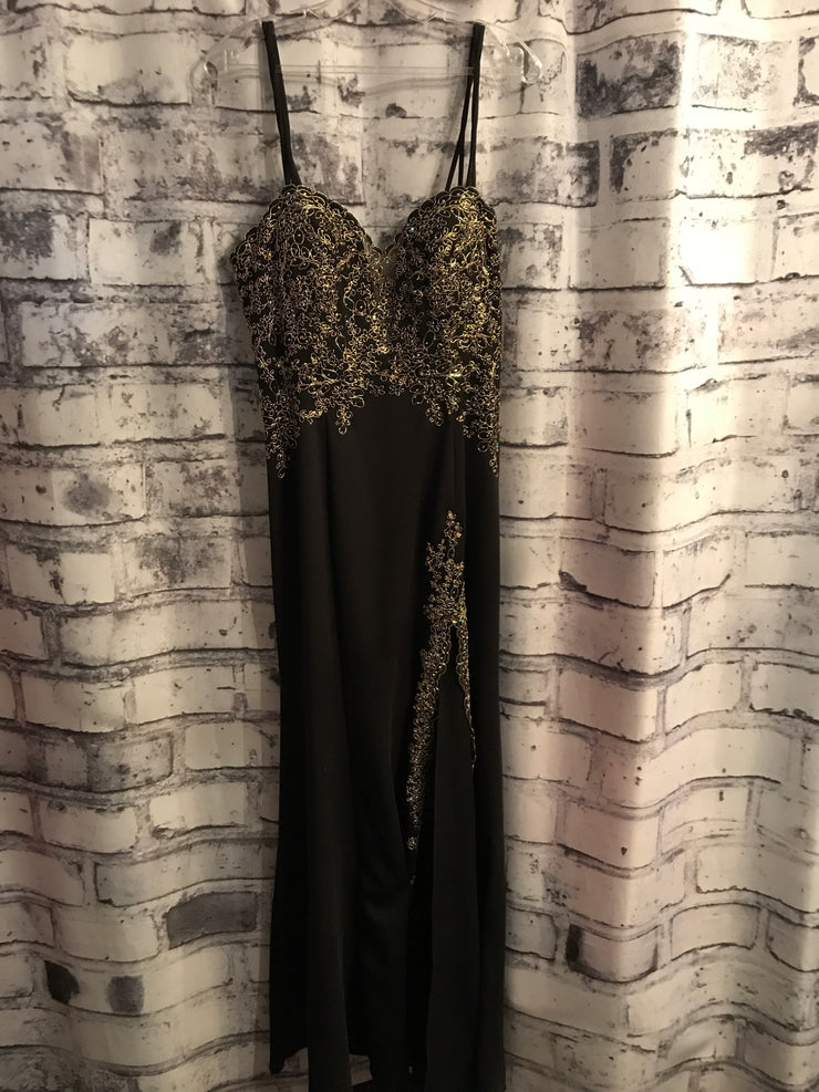 BLACK LONG EVENING GOWN (NEW)