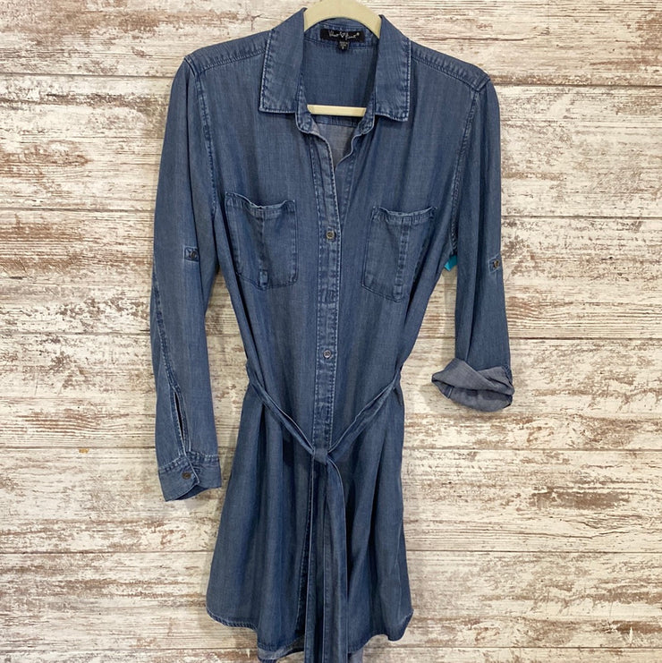 BLUE DENIM SHORT DRESS W/ TIE