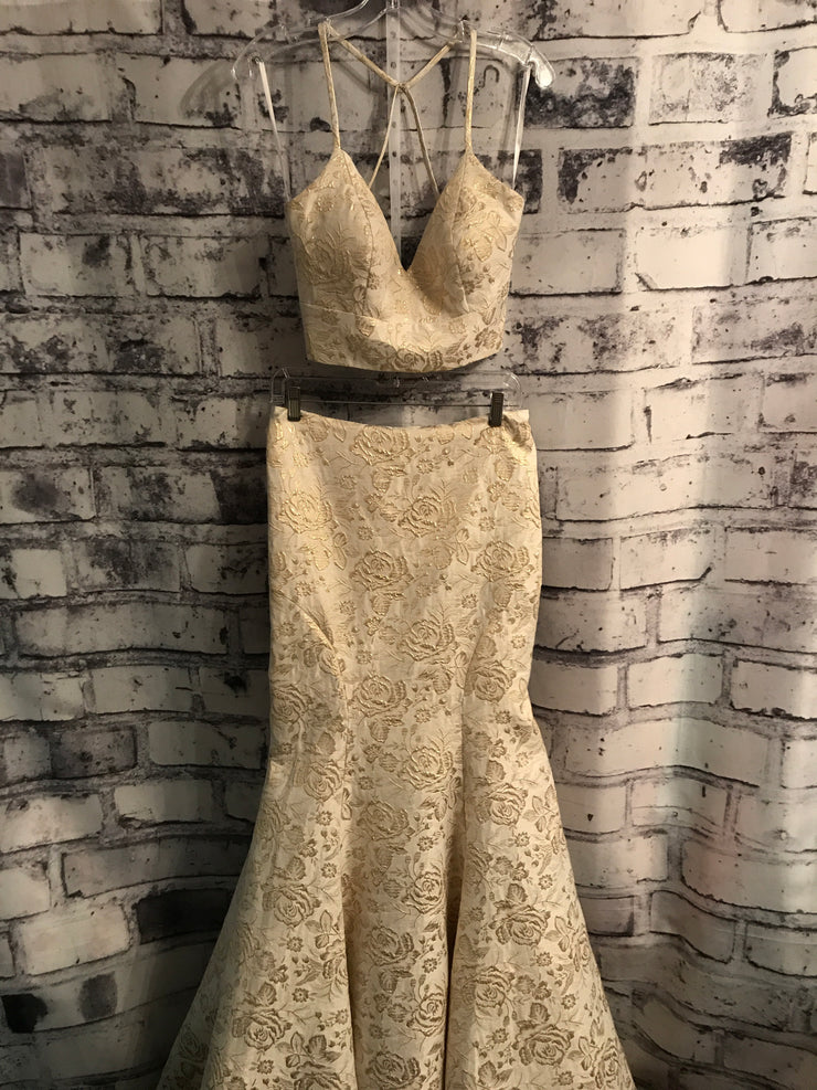 IVORY/GOLD 2 PC. MERMAID (NEW)