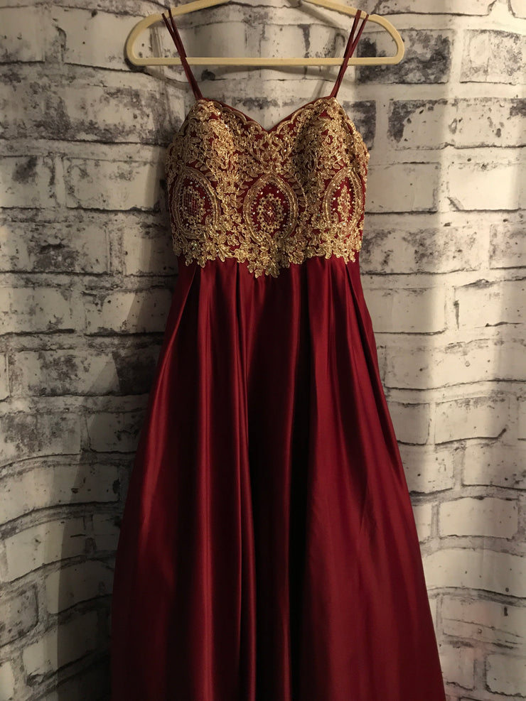 BURGUNDY /GOLD A-LINE GOWN