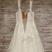 WHITE WEDDING GOWN (NEW) $1795