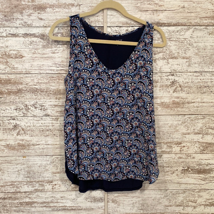 NAVY/FLORAL SLEEVELESS TOP $36