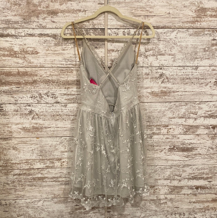 GRAY/FLORAL SHORT DRESS