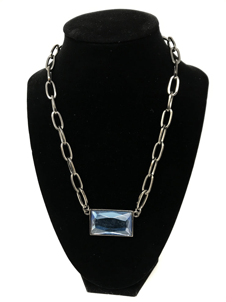 BLACK NECKLACE W/ BLUE CRYSTAL