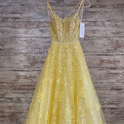 YELLOW A LINE/PRINCESS GOWN