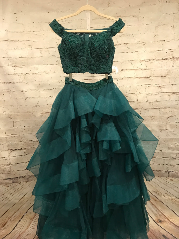 GREEN 2 PC. RUFFLED PRINCESS