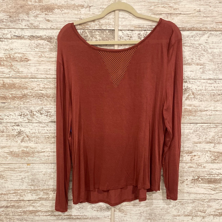 RUST COLORED LONG SLEEVE TOP