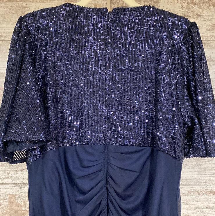 NAVY LONG EVENING GOWN