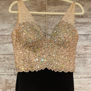 BLACK/GOLD LONG EVENING GOWN
