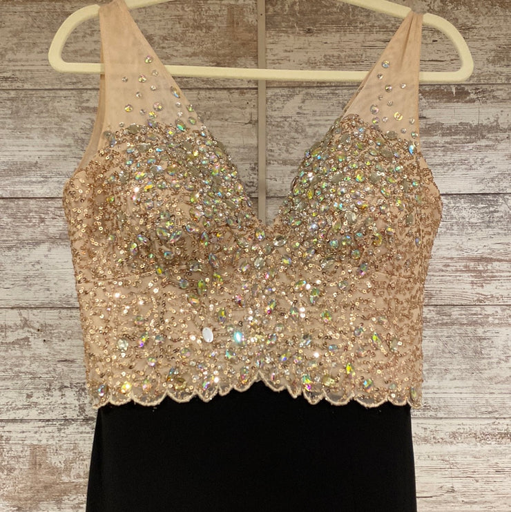 BLACK/GOLD LONG EVENING GOWN