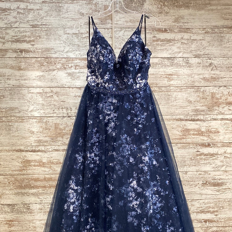 NAVY/WHITE FLORAL A LINE GOWN