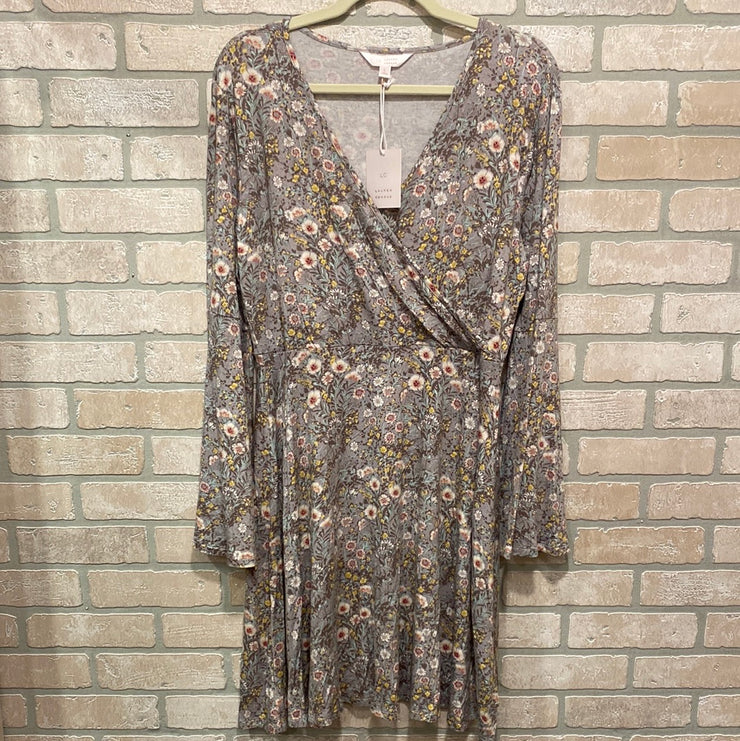 GRAY/FLORAL SHORT DRESS-NEW$50