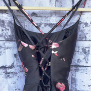 BLACK/FLORAL SHORT DRESS