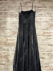 GRAY/BLACK A LINE GOWN
