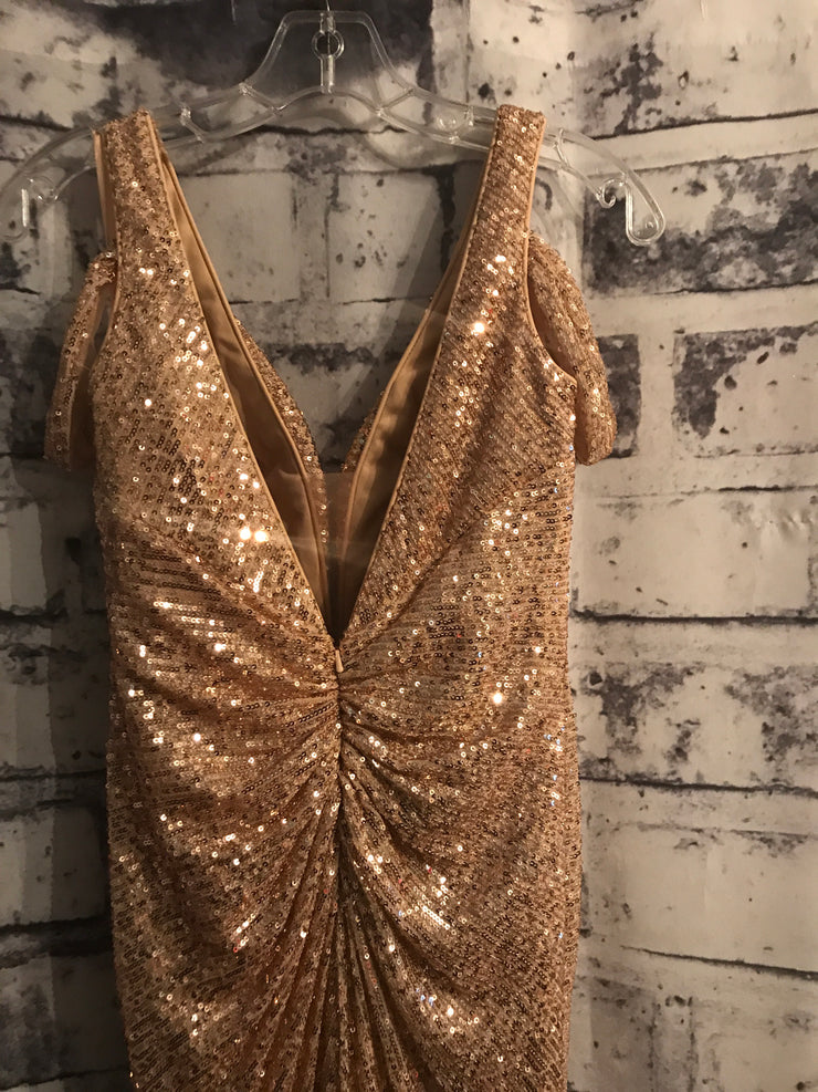 GOLD LONG EVENING GOWN (NEW)