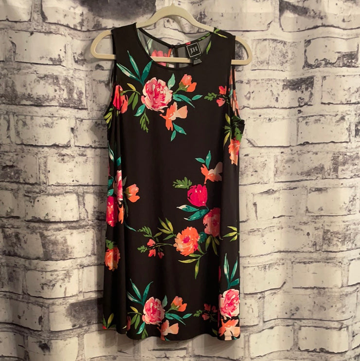 BLACK/FLORAL SHORT DRESS