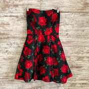 RED/BLACK FLORAL SHORT DRESS