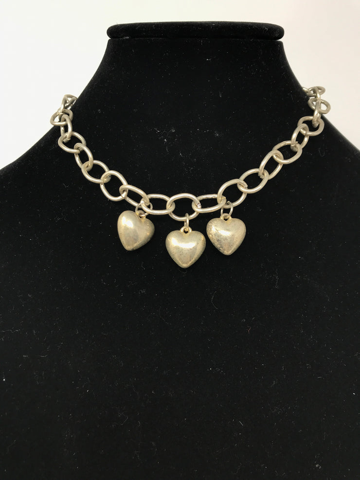 SILVER 3 HEART NECKLACE