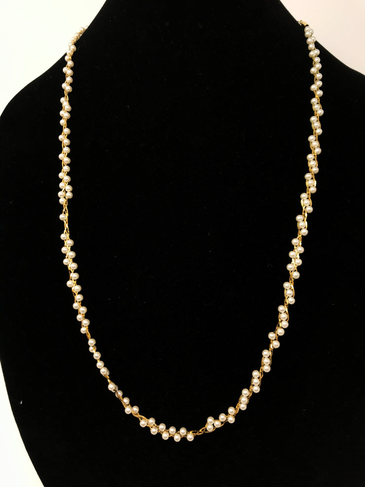 GOLD/PEARL LONG NECKLACE