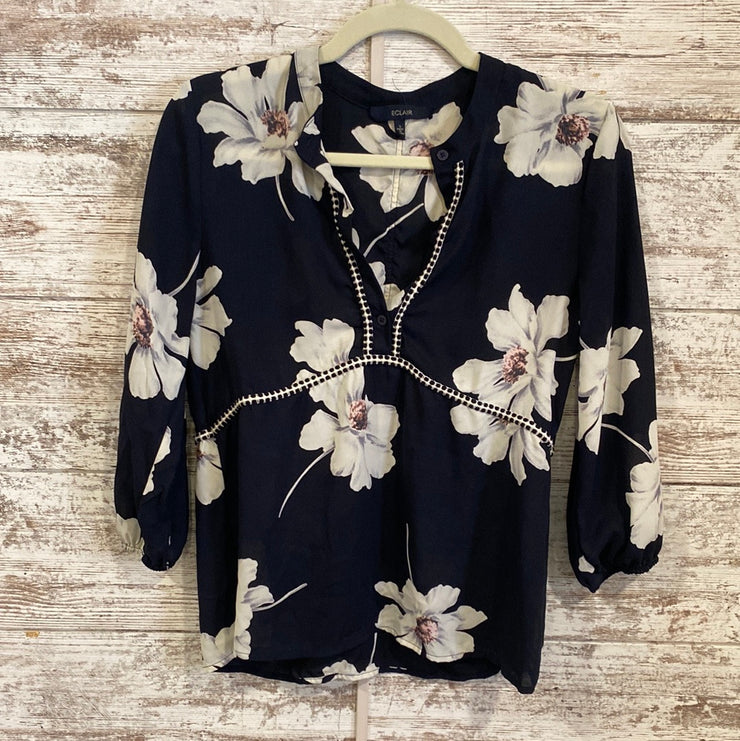 NAVY/FLORAL LONG SLEEVE TOP