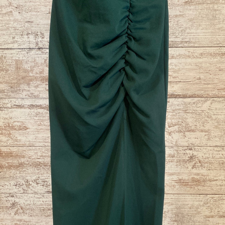 GREEN LONG EVENING GOWN