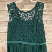 GREEN LONG EVENING GOWN