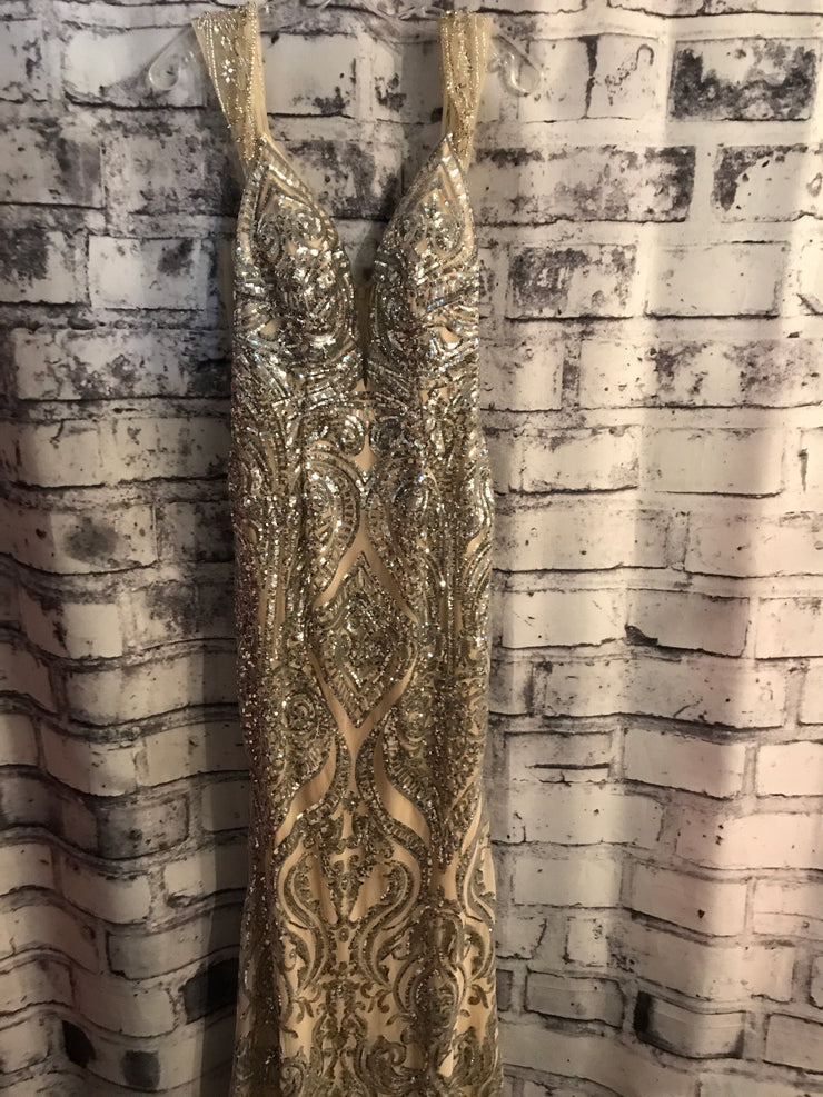 SILVER/NUDE LONG GOWN (NEW)