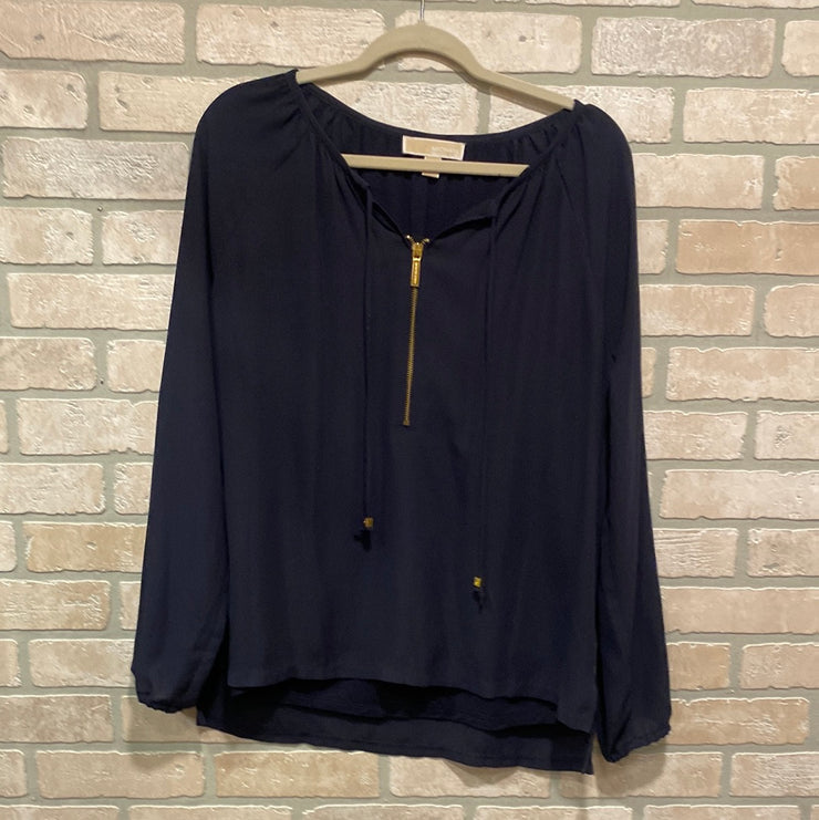 NAVY LONG SLEEVE TOP