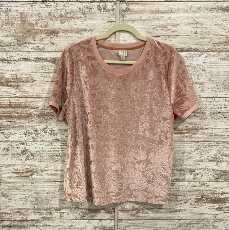 PEACH SHORT SLEEVE TOP