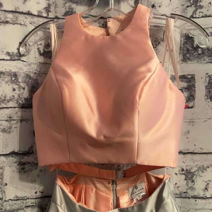 PINK/GRAY 2 PC.GOWN SET NEW