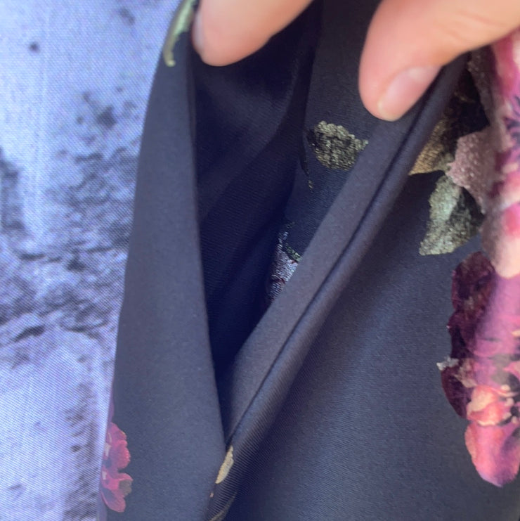 BLACK/FLORAL SHORT DRESS (NEW)