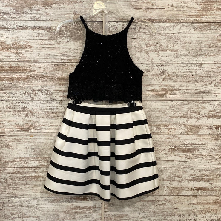 BLACK/WHITE 2 PC. SHORT DRESS