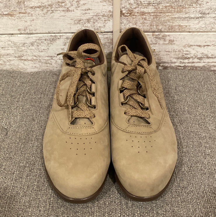 TAN SHOES (NEW) $190