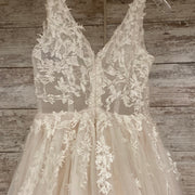 WHITE/FLORAL PRINCESS GOWN