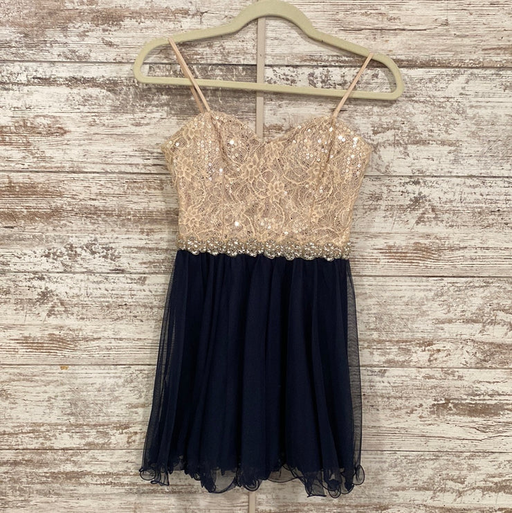 NAVY/IVORY SHORT DRESS