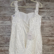 WHITE WEDDING DRESS-NEW $899