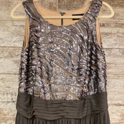 GRAY/SILV ER LONG EVENING GOWN