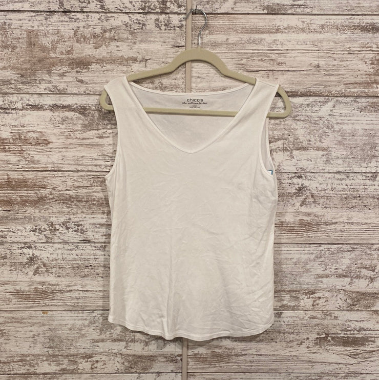 WHITE SLEEVELESS TOP