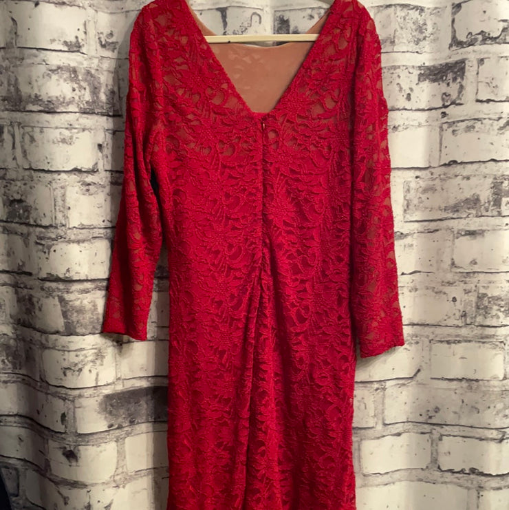 RED LACE SHORT DRESS