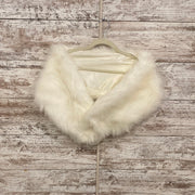 WHITE FUR SHAWL
