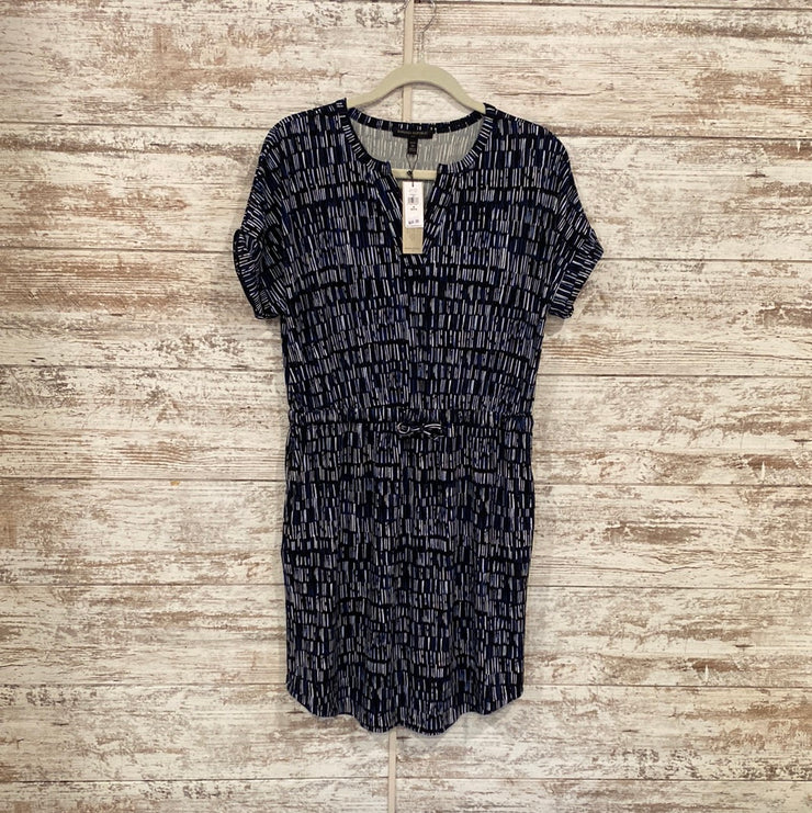 NAVY/WHITE SHORT DRESS (NEW)